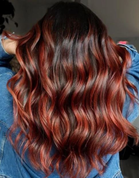 rotbraune haare, haarfarbe braun rot, braun rot haarfarbe, braun rotes haar, braune haare mit rote strähnen, braune haare rote strähnen, braunrot haarfarbe, haare rotbraun, haarfarbe braun mit rot,